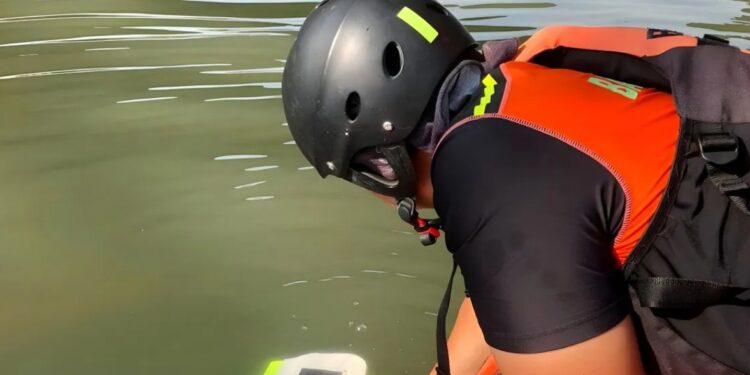 Tim SAR Gabungan Gunakan Alat Canggih ‘Aquaeye’ untuk Cari Balita Hanyut di Surabaya