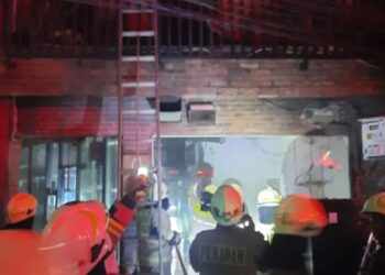 Kafe di Kemang Terbakar, Petugas Berhasil Padamkan Api Tanpa Korban Jiwa