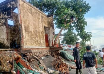 Dinsos Mataram Salurkan Bantuan untuk Korban Banjir Rob di Dua Kecamatan