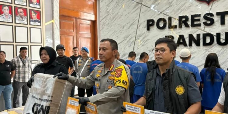Polrestabes Bandung Gagalkan Upaya Penyelundupan Sabu ke Rutan Kebonwaru