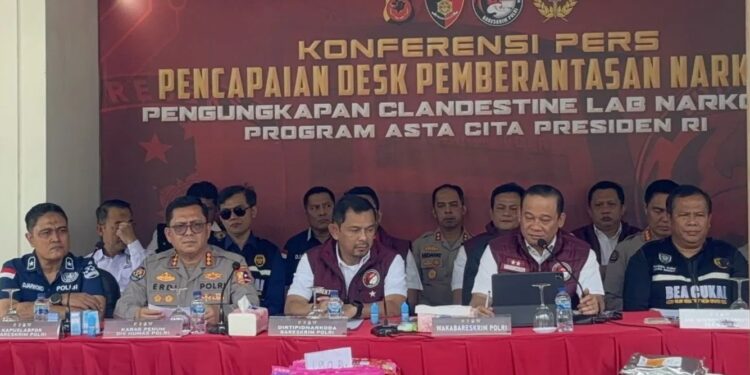 Bareskrim Bongkar Pabrik Narkotika di Bandung yang Dipersiapkan untuk Suplai Tahun Baru 2025
