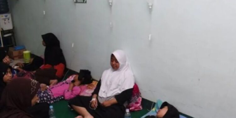 15 Warga Bantargadung Sukabumi Diduga Keracunan Jamur