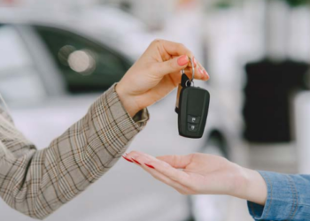 Eksplorasi Tanjungpinang dan Bintan Tanpa Batas dengan Sewa Mobil Praktis