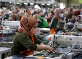 Korban PHK Berhak Terima 60% Gaji Selama 6 Bulan, Ini Ketentuannya