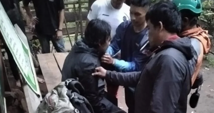 Pendaki Hilang di Gunung Manglayang Berhasil Ditemukan dalam Kondisi Selamat
