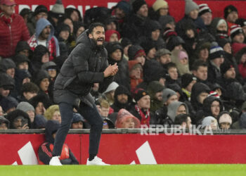 MU Berhemat: Kurangi Karyawan & Hapus Makan Siang Gratis