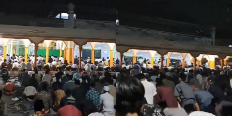 Viral Salat Tarawih Kilat di Blitar, 23 Rakaat Rampung dalam 10 Menit