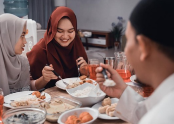 Bacaan Doa Buka Puasa Bersama: Keutamaan dan Lafal yang Dianjurkan