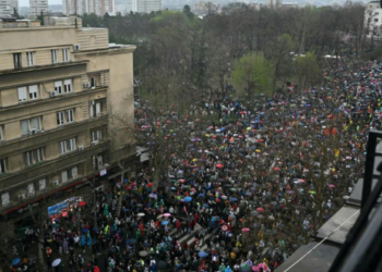 Ratusan Ribu Warga Serbia Gelar Aksi Protes, Kecam Korupsi di Pemerintahan Presiden Vucic