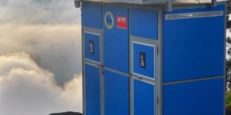 "Inovasi Toilet Awam Jaga Keasrian Gunung Rinjani"
