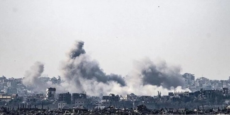 Serangan Israel di Gaza: 15 Warga dan 4 Jurnalis Tewas