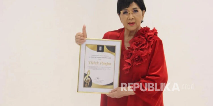 Semangat Baru Titiek Puspa Pascaperawatan