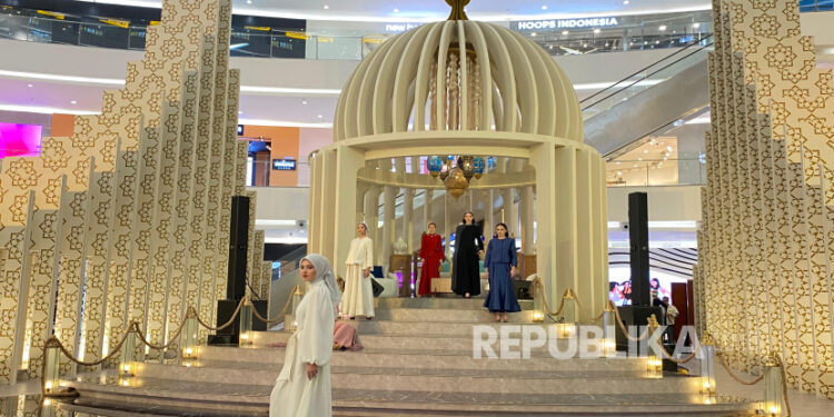 Pesona Memukau: Buttonscarves Rilis Koleksi Raya Baru