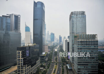 Tekanan Ekonomi: Pertumbuhan Indonesia 4-5%