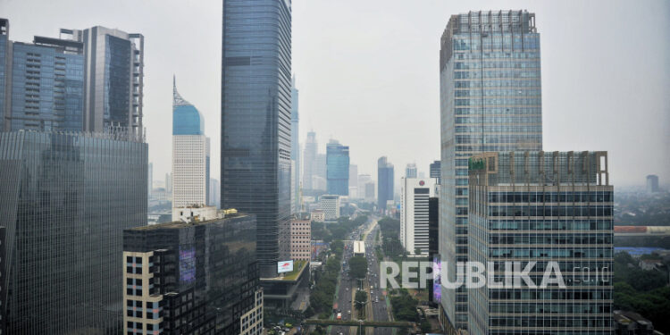 Tekanan Ekonomi: Pertumbuhan Indonesia 4-5%