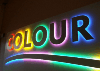 Apa yang Perlu Diperhatikan Sebelum Memesan Huruf Timbul Akrilik