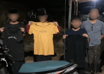 Aksi Berbahaya, Tiga Remaja Jepara Letakkan Bangku di Jalan hingga Picu Kecelakaan