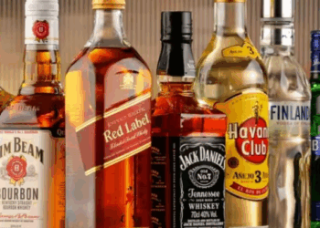 Arab Saudi Dikabarkan Akan Izinkan Penjualan Alkohol Terbatas Mulai 2026, Ini Penjelasannya