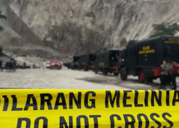 Pencarian Korban Longsor di Gunung Kuda Cirebon Dihentikan Sementara karena Faktor Keamanan