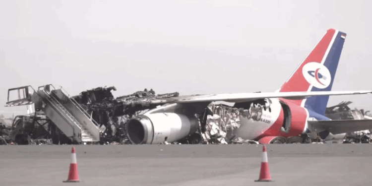 Pesawat Jemaah Haji Yaman Hancur Diserang Rudal di Bandara Sanaa, Israel Dituding Langgar Jalur Kemanusiaan