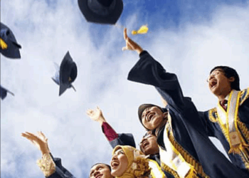 Menyambut Momen Penting dengan Seragam dan Toga Berkualitas: Solusi Konveksi yang Tepat di Tangerang