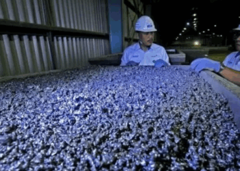 DPR Desak Pemerintah Hentikan Tambang Nikel di Raja Ampat: Kawasan Konservasi Global Tak Boleh Dieksploitasi