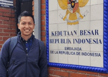 Diplomat Kemenlu Arya Daru Ditemukan Tewas Tragis di Kamar Kos, Polisi Selidiki Penyebab Kematian